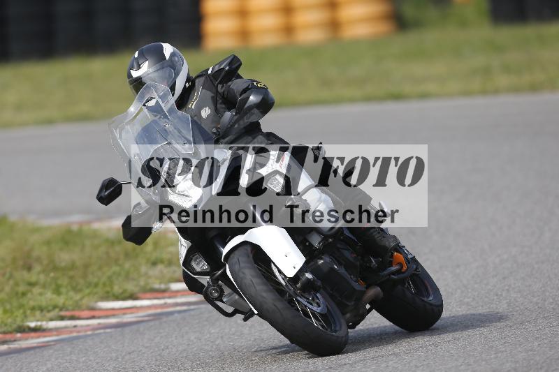 /Archiv-2024/17 01.05.2024 Speer Racing ADR/Schnuppertraining